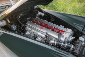 Bild 17/18 von Jaguar 3,4 Liter (1957)