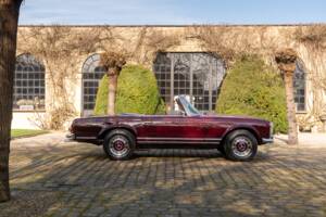 Image 7/35 de Mercedes-Benz 230 SL (1963)