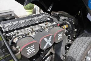 Image 6/24 of Jaguar E-Type (1970)