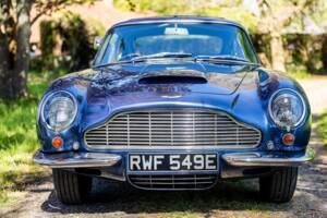 Afbeelding 46/50 van Aston Martin DB 6 (1967)