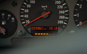 Image 54/72 of BMW M3 (1998)