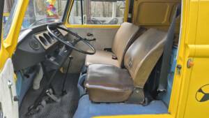 Bild 25/50 von Volkswagen T2b Kastenwagen (1976)