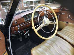 Image 5/25 of Mercedes-Benz 220 S (1958)