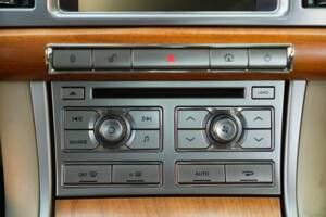 Immagine 40/50 di Jaguar XF 3.0 D-S (2008)