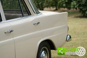 Bild 9/10 von Daimler 2.5 Litre V8 (1967)