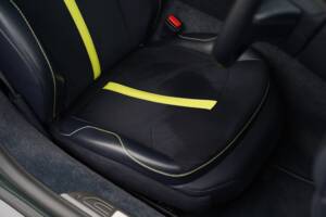 Bild 19/50 von Aston Martin V8 Vantage AMR (2020)