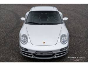 Bild 8/31 von Porsche 911 Carrera 4S (2006)