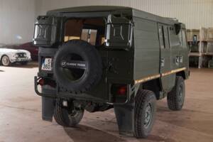 Image 2/68 of Steyr-Puch Pinzgauer 710 K (1973)