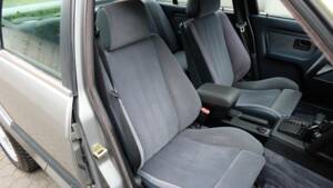 Bild 19/56 von BMW 325ix (1987)