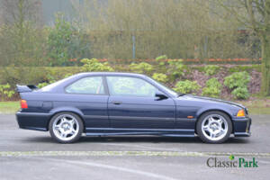 Image 6/50 of BMW 323i (1998)