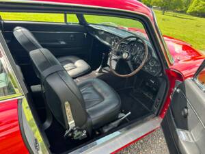 Bild 55/100 von Aston Martin DB 6 Vantage (1965)