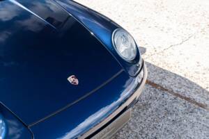 Image 19/35 de Porsche 911 Carrera (1995)