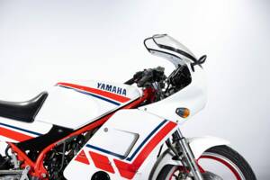 Bild 34/50 von Yamaha RD 350 LC (1990)