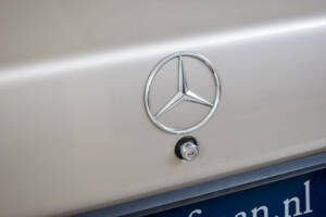 Bild 12/50 von Mercedes-Benz 190 D 2.5 Turbo (1989)