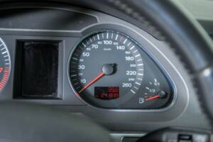 Immagine 17/45 di Audi A6 Avant 2.4 (2006)
