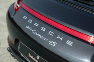 Bild 24/50 von Porsche 911 Carrera 4S (2015)