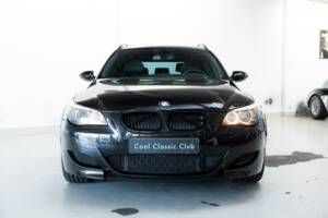 Bild 2/32 von BMW M5 Touring (2007)