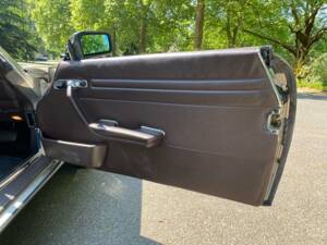 Image 23/50 of Mercedes-Benz 420 SL (1989)