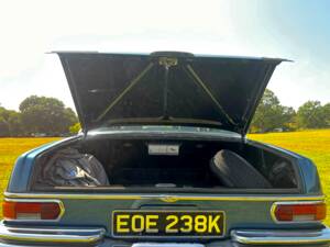 Image 51/57 de Mercedes-Benz 280 SE 3,5 (1972)