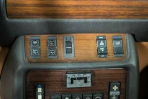 Bild 20/50 von Mercedes-Benz 300 D (1983)