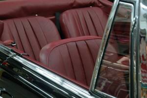 Image 38/50 of Mercedes-Benz 220 SE b (1963)