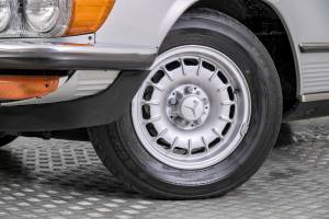 Imagen 6/50 de Mercedes-Benz 450 SL (1973)