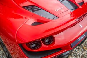 Bild 42/43 von Ferrari F8 Spider (2020)