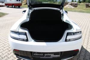 Image 16/24 de Aston Martin V12 Vantage S (2015)
