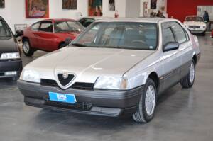 Bild 2/41 von Alfa Romeo 164 2.0 (1990)