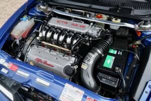 Imagen 37/50 de Alfa Romeo 156 3.2 V6 GTA (2003)