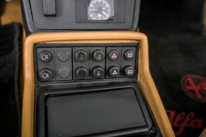 Bild 40/50 von Alfa Romeo 2.0 Spider (1992)
