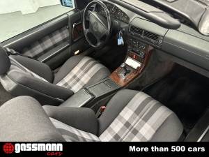 Immagine 10/15 di Mercedes-Benz 500 SL (1991)