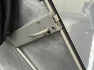 Image 22/24 of Veritas RS (1948)