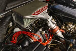 Image 14/26 of Ferrari 208 GTB Turbo (1988)