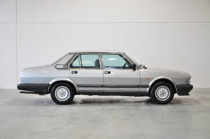 Image 39/40 of Alfa Romeo Alfa 6 - 2.0 (1986)