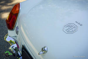 Bild 33/47 von MG MGB (1970)
