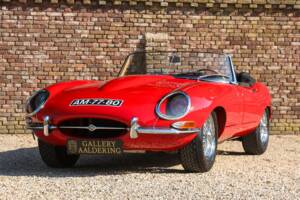 Image 1/50 de Jaguar Type E 3.8 (1964)