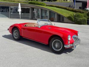 Image 4/8 of MG MGA 1600 (1961)