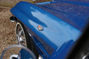 Imagen 28/50 de Chevrolet Corvette Sting Ray Convertible (1964)