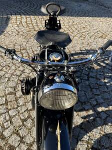 Image 15/19 of BMW R 12 (1941)