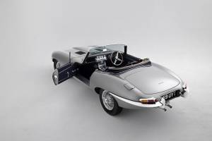 Immagine 21/50 di Jaguar E-Type 3.8 (1962)
