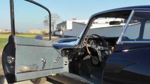 Image 12/50 of Jaguar E-Type (1967)