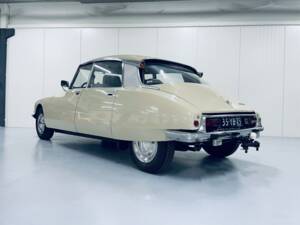 Image 4/10 de Citroën DS 20 (1973)