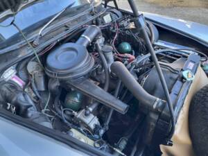 Image 35/36 of Citroën DS 20 (1974)