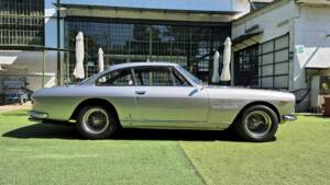 Imagen 11/66 de Ferrari 330 GT 2+2 (1964)