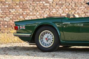 Immagine 34/50 di Triumph TR 6 (1976)