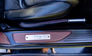 Image 35/39 of Aston Martin DBS Volante (2011)