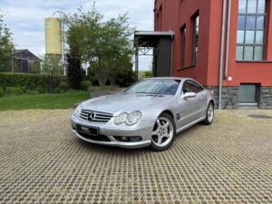 Image 1/29 of Mercedes-Benz SL 55 AMG (2004)
