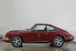 Image 2/20 of Porsche 911 2.2 T (1970)