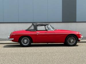Imagen 17/21 de MG MGB (1964)